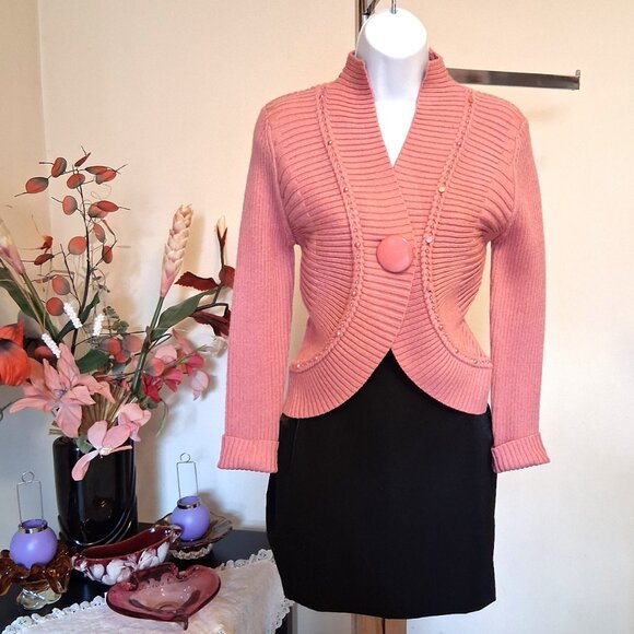 NWT Woman's Pink One Button Knit Shrug Open Front Cardigan Lightweight Sweater - Picture 5 of 9